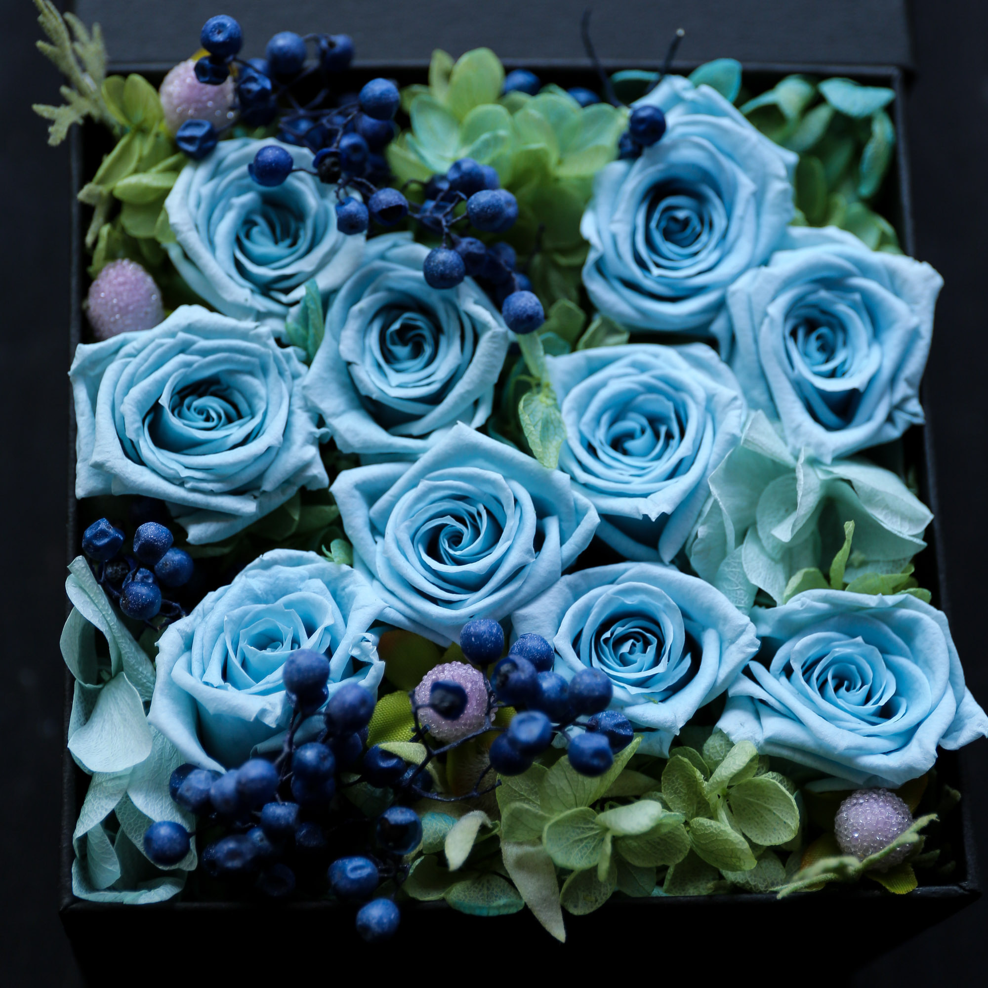 プリザーブドフラワーボックスの写真